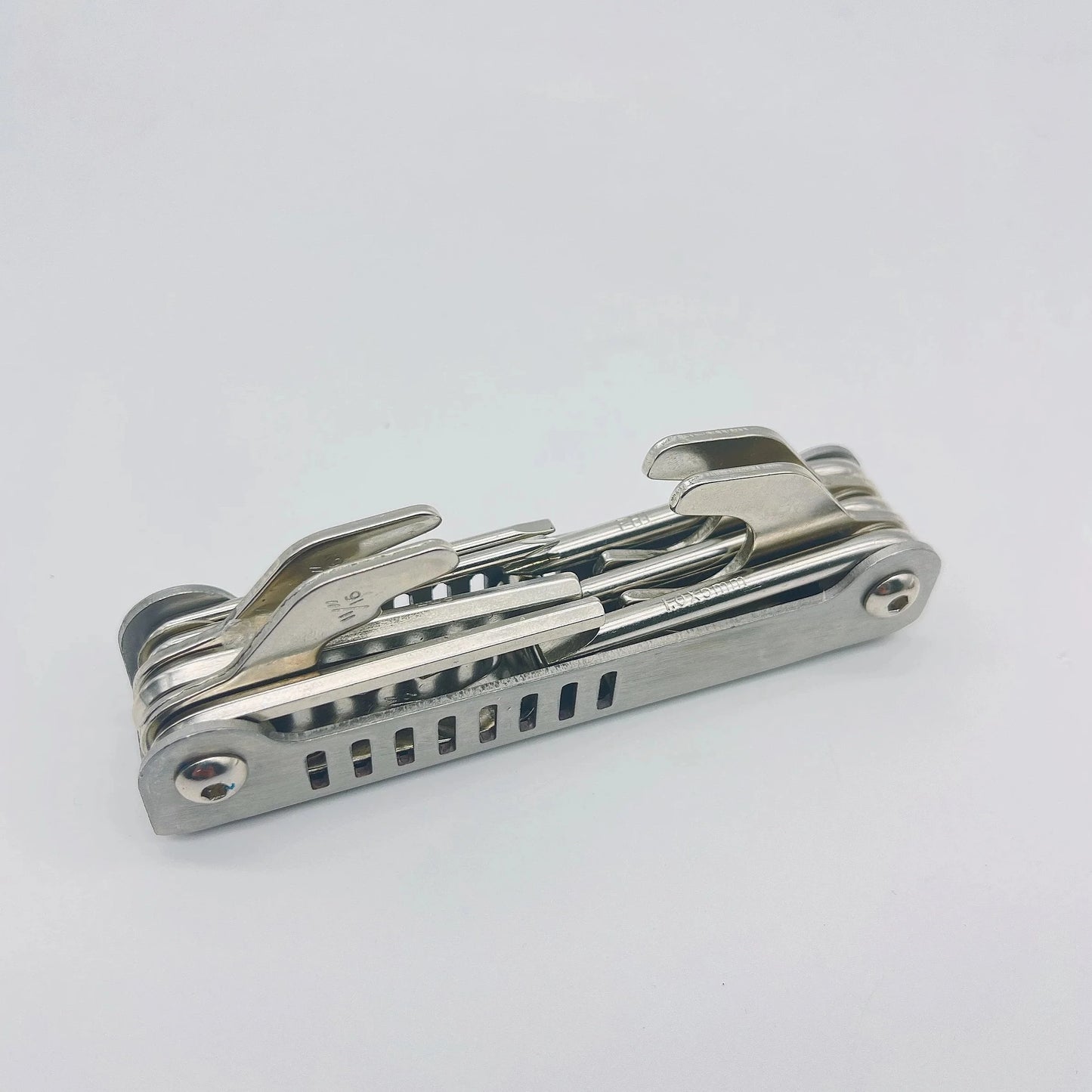 Multi tool 8 en 1
