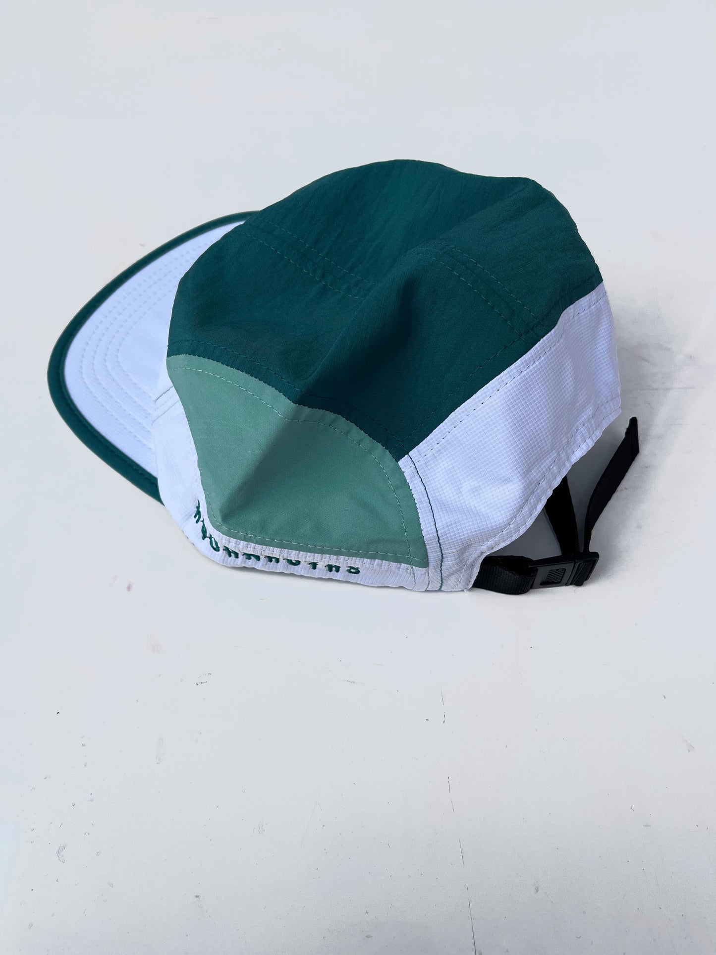 Gorra Aquanautas